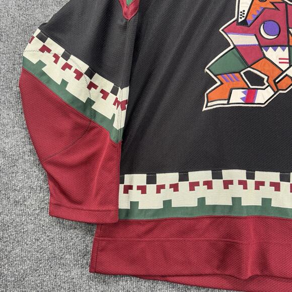 Vintage Phoenix Coyotes Starter Jersey Men’s XL Black Embroidered 90s Kachina - Picture 3 of 12